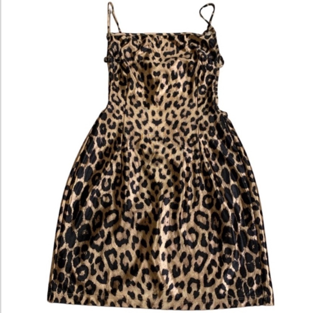 Leopard Print Mini Dress - Picture 4 of 8